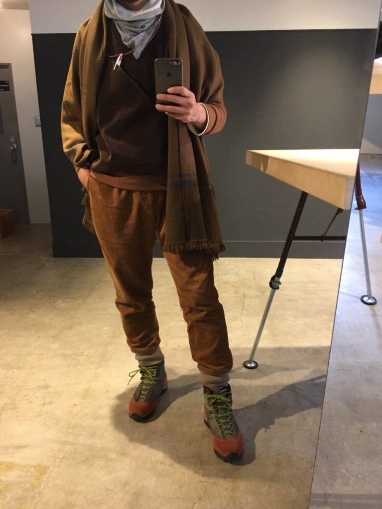 画像に alt 属性が指定されていません。ファイル名: e5b2058a5aca44d47d37e105c6cd686a-767x1024.jpg